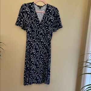 41 Hawthorn Navy and White Floral Midi Dress